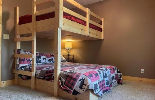 Banner Elk House | Firefly Cabin