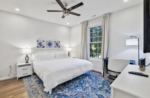 Millville House | Firepitbbqhot Tubkingfull Kitchensmarttvpets