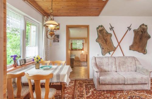 Steinbach-Hallenberg House | Fireplace Stay with Views
