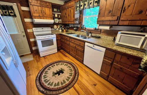 Jefferson Cabin | Fireside Nights in the High Country @ Bear Creek Ridge