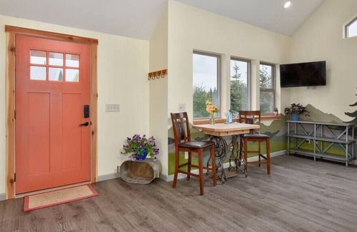 Anchor Point House | Fireweed Meadow Vacation Rental - Iris