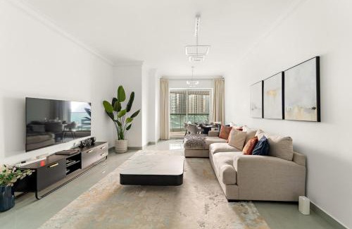 Al Nahda 2 Apartment | FIRST CLASS 2BR Marina Luxe Views