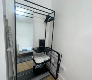 Ravenscourt Park Apartment | First Floor One Bed Apartment In Central West London