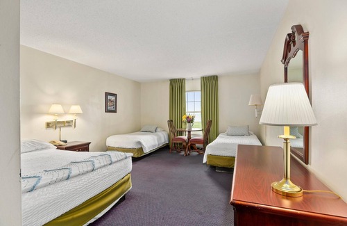North East Hotel | First Floor Standard Deluxe