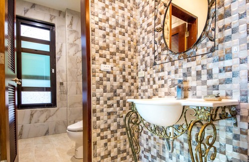 Taitung House | First Quality B&B