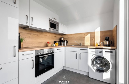 Busum Apartment | Fischers Koje in Büsum with sauna, parking lot and WLAN