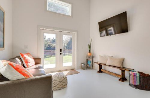 Oak House | Fish, Boat and Unwind Gem 6 Mi to Gulf Shores Beach