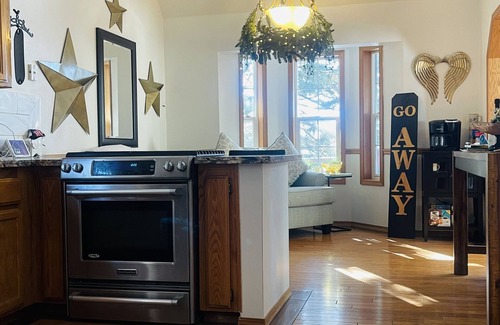 East Shore House | Fish, fall in love, enjoy family and friends by this amazing lake almanor.