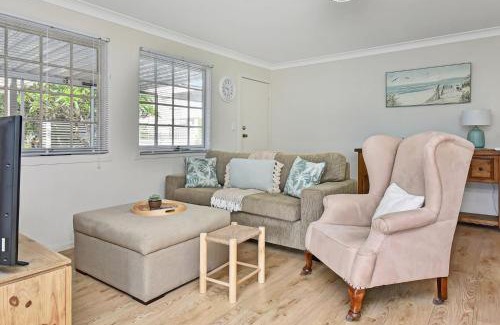 Taylors Beach House | Fishermans Cottage at Taylors Beach