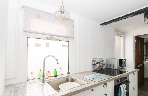 Whitstable House | Fishermans Cottage