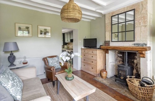 Monkton Combe Cottage | Fishermen's Retreat, character cottage near Bath