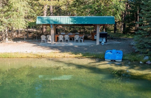 Eureka Cabin | Fishing Escape in the Woods