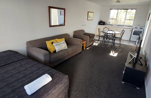 Hokitika Hotel | Fitzherbert Court Motel