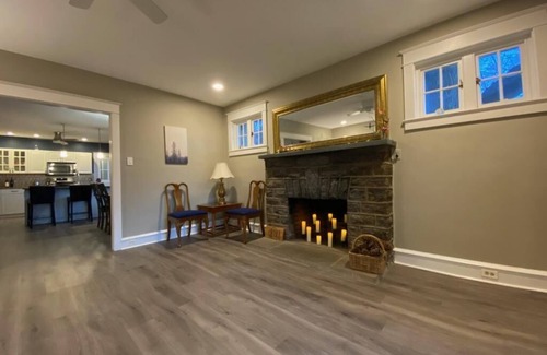 Narberth House | Five bedroom 2.5 Bath Main Line charmer with hot tub in Narberth.