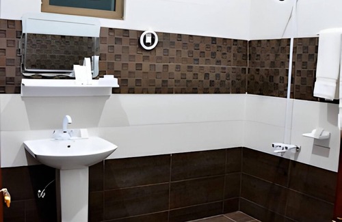 Sukkur House | Five Star Inn Guest House