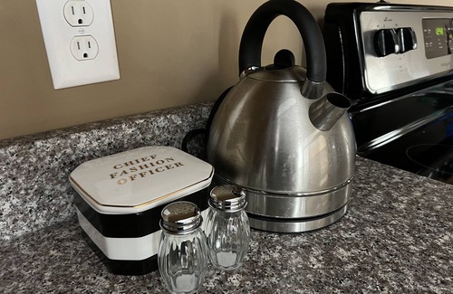 Clarksville House | Five Stars Luxury Clean Home