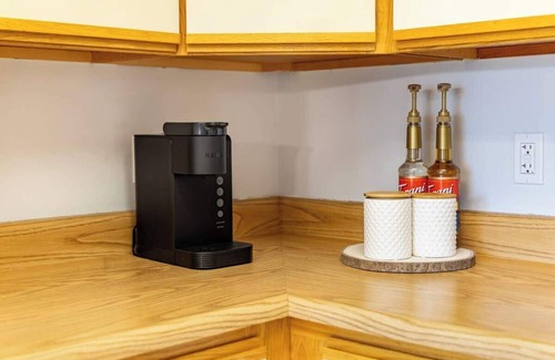 Flagstaff Apartment | Flagstaff Country Club | Mid-Century Condo Stay