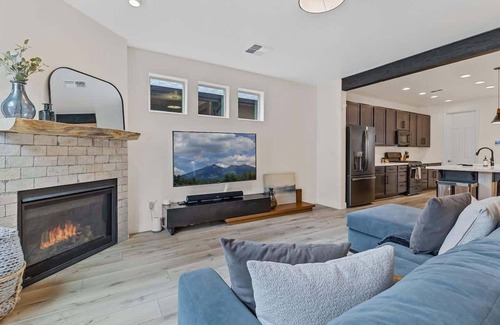 Flagstaff House | Flagstaff Home Near NAU