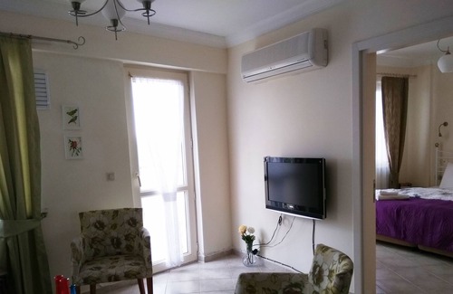 Bogazici Apartment | Flamingo Counrty Club Short-term Aparment Rental, Bodrum, Violet