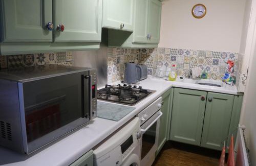 Stroud Apartment | Flat 1 - The Old Mill - Bowbridge Lock - Stroud