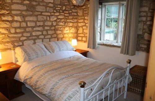 Stroud Apartment | Flat 1 - The Old Mill - Bowbridge Lock - Stroud