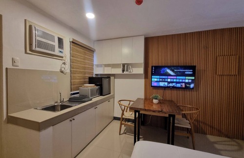 Las Pinas Hotel | Flat 35