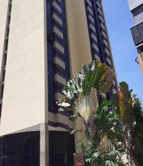 Caminho das Arvores Apartment | Flat Athenas América ao lado do Salvador Shopping