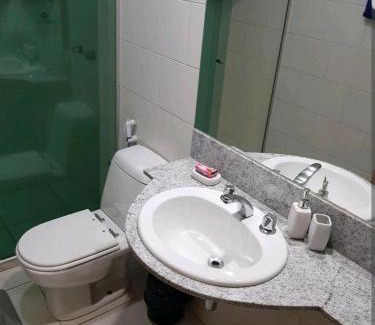 Setor Hoteleiro Norte Apartment | FLAT BIARRITZ SETOR HOTELEIRO NORTE QUARTO 106