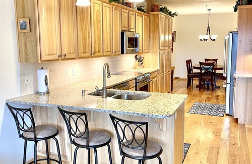 Jackson Condo | Flat Creek Pathway Condo