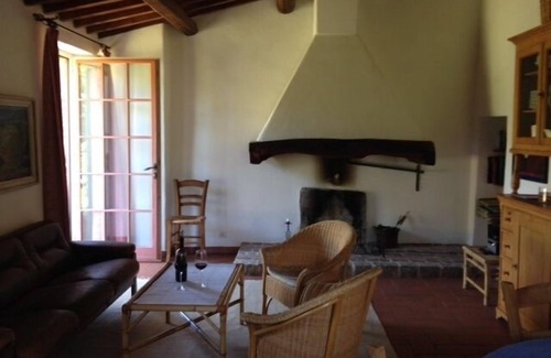 Sassetta Apartment | Flat in an old manor house with a swimming pond and large grounds