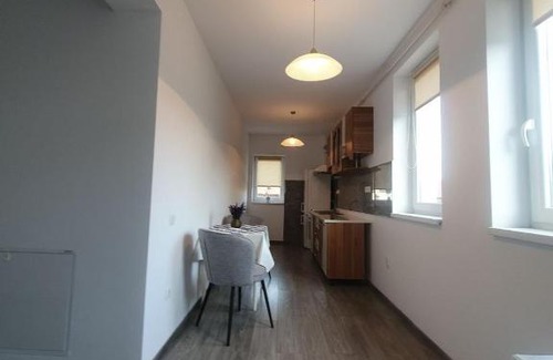 Cisnadie Apartment | Flat in Sibiu 20 min to Sibiu Airport