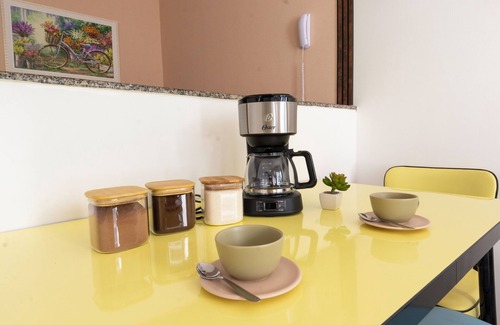 Barra Apartment | Flat on Farol da Barra beach with swimming pool, air conditioning and garage