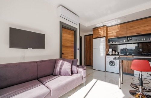 Alanya Apartment | Flat w Pool and Balcony 10 min to Beach in Alanya