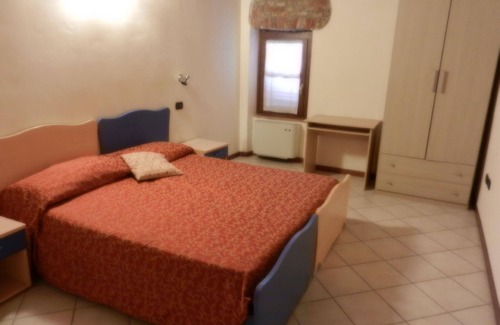 Bedizzole Other | Flat with garden near Lake Garda