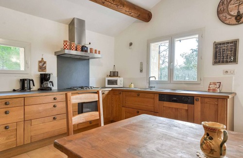Malaucene Cottage | Flat with private pool in the heart of nature