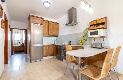 Antigua Cottage | Flatguest Chozo del Viejo - Peaceful country Villa with Pool