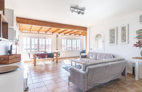 Solana del Matorral Apartment | Flatguest Pajara - 2 terraces - 7 PAX - Sea view