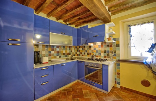Santa Maria del Giudice Apartment | Flavia