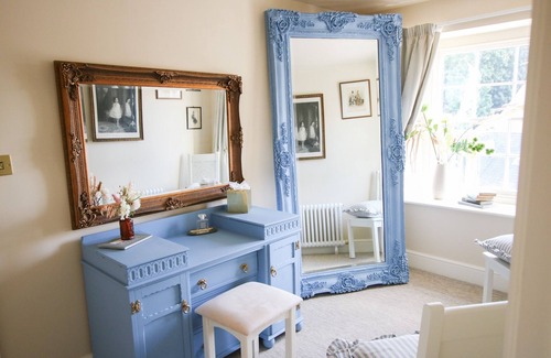 Bampton Hotel | Fleur de Lys