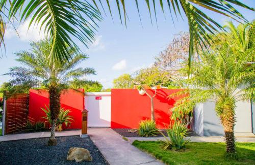 Le Moule House | Fleurs de canne piscines privées