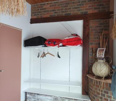 Friville-Escarbotin Apartment | Fleurs de Lys