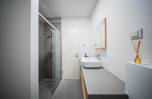 Zagreb Apartment | Flex SelfCheckIns 187 - Zagreb - 2 Bedrooms - Parking