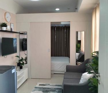 Las Pinas Apartment | Flexi Unit 1BR or 2BR convertible at South Residences Las Pinas