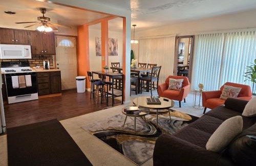 South Holland House | FlexStay - Dolton