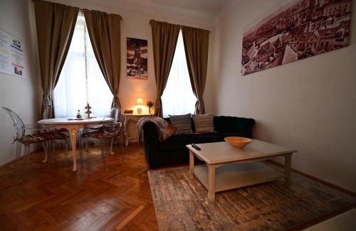 Sibiu Old Town Apartment | FLH - The Heritage