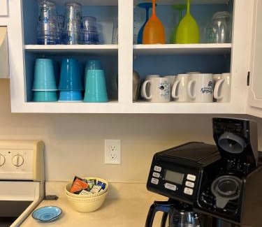 Maplewood House | Flip Flop Drop - Rehoboth Beach - Community Pool!