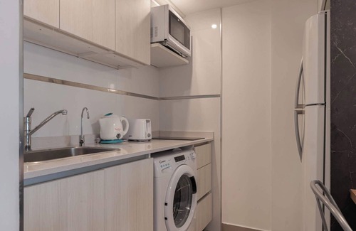 Buenos Aires Central Business District Apartment | Fliphaus + Moreno 500 - Lux Lofts Plaza de Mayo