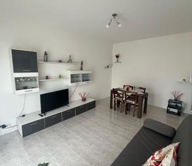 Bergamo Apartment | Flori's Home