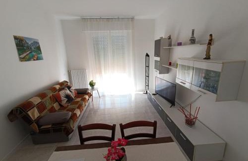 Bergamo Apartment | Flori's Home