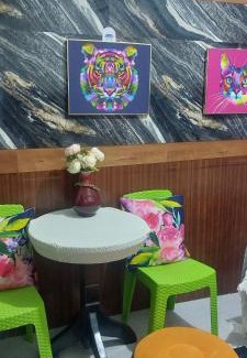 Dasmarinas Apartment | Florida sun condo